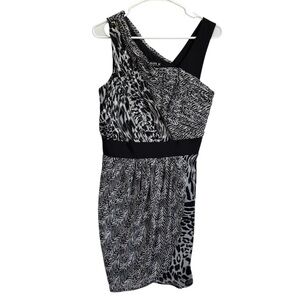 Allen B Schwartz Asymmetrical Black and White Dress. Size 6